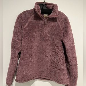 ATHLETA size M fleece 1/4 zip. Super warm. Excellent condition.